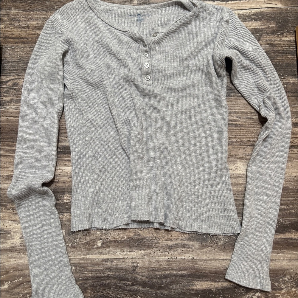 Brandy Melville Gray Ribbed Long Sleeve Henley Top